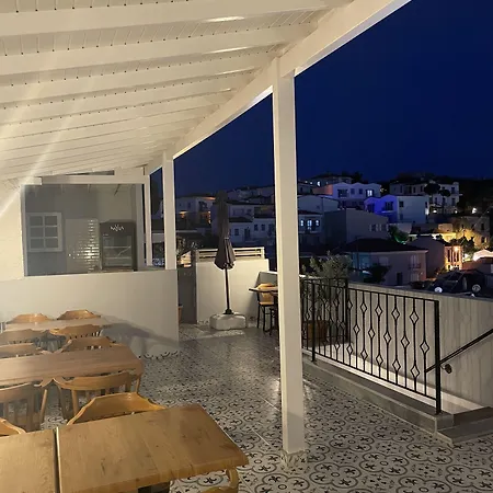 Hotell Muharrembey Çeşme