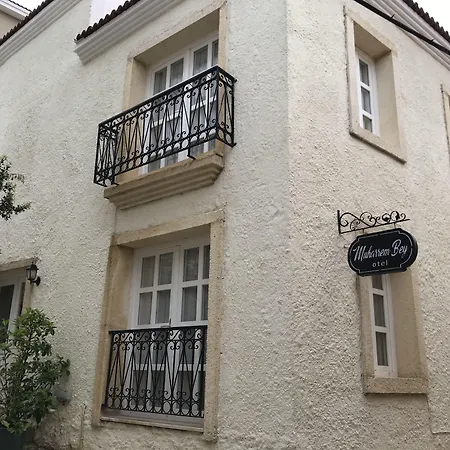 Muharrembey 酒店 2*